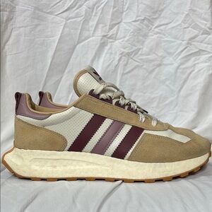 Adidas Entropy 35 Athletic Shoes